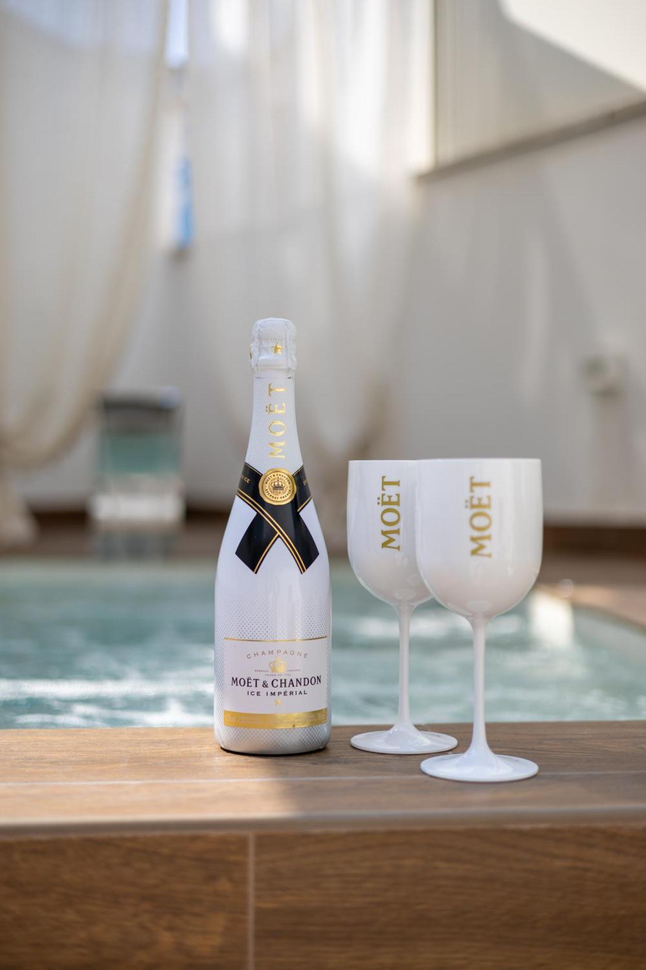 Miro Luxury Home サン・ヴィート・デイ・ノルマンニ エクステリア 写真